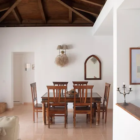 וילה House Boho Palm With Private Heated Pool And Garden, 3 Bedrooms, Wi-fi
