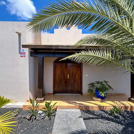 House Boho Palm With Private Heated Pool And Garden, 3 Bedrooms, Wi-fi Βίλα *