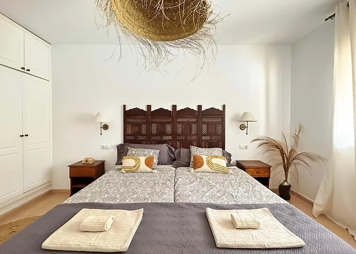 House Boho Palm With Private Heated Pool And Garden, 3 Bedrooms, Wi-fi * Corralejo