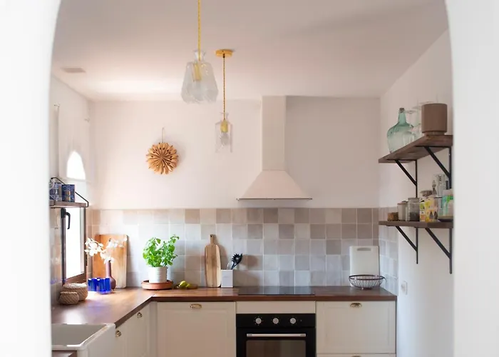 Вилла House Boho Palm With Private Heated Pool And Garden, 3 Bedrooms, Wi-fi