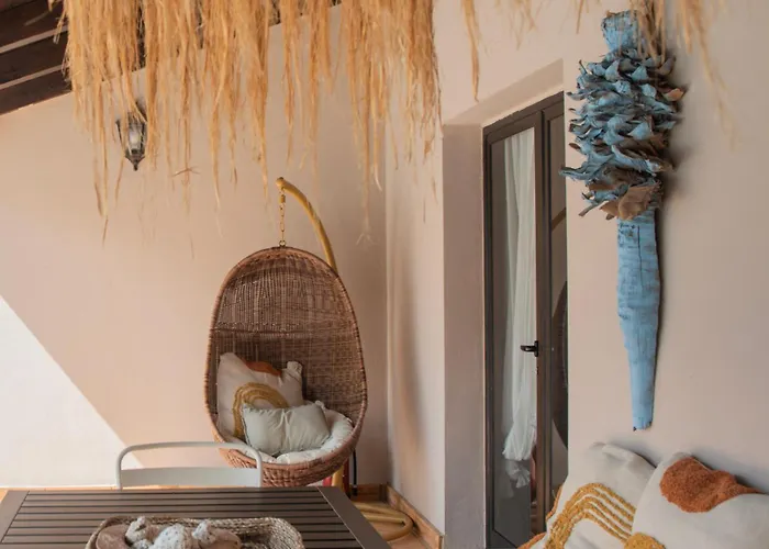 House Boho Palm With Private Heated Pool And Garden, 3 Bedrooms, Wi-fi Вилла