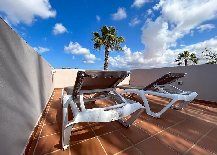 Villa House Boho Palm With Private Heated Pool And Garden, 3 Bedrooms, Wi-fi *